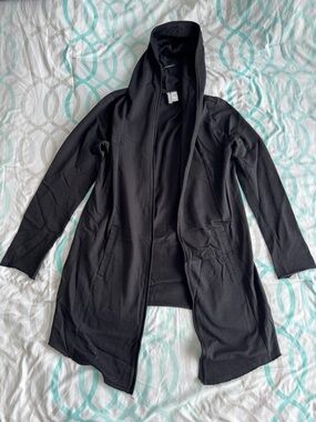H&M Black Hooded Open-Front Cape Coat